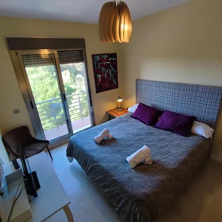 Bed & Breakfast Aguilas Club *