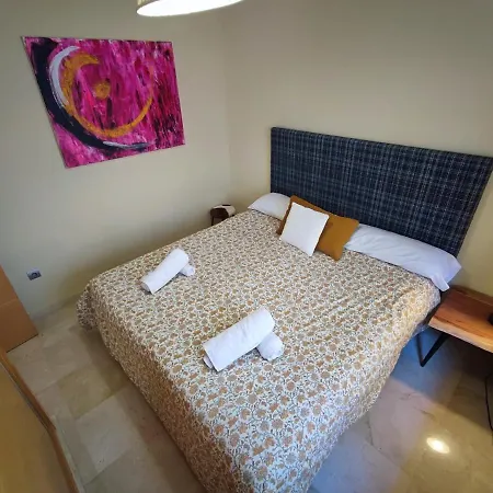 Aguilas Club Bed & Breakfast