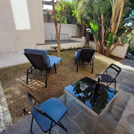 Aguilas Club Bed & Breakfast